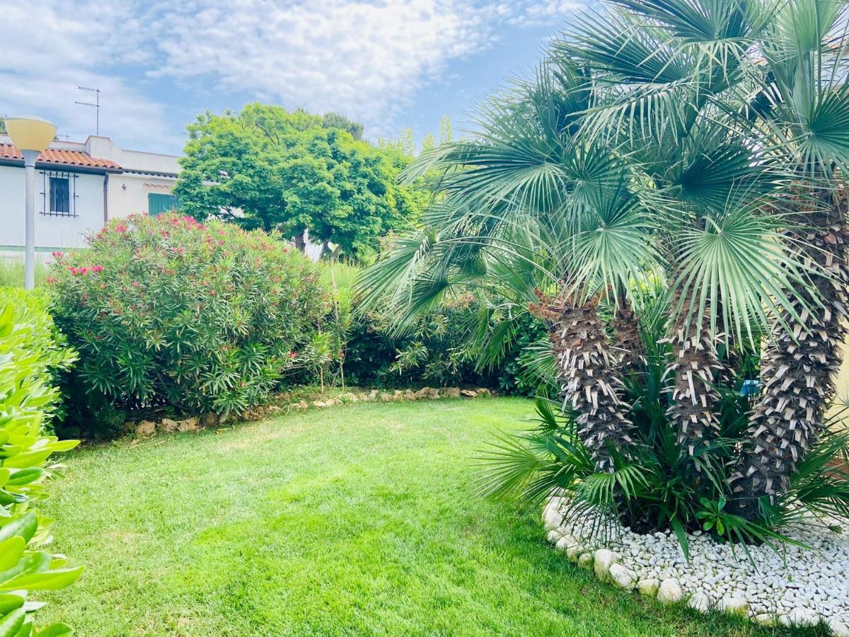 Villa Claudia A 400M Dal Mare Porto Recanati Extérieur photo