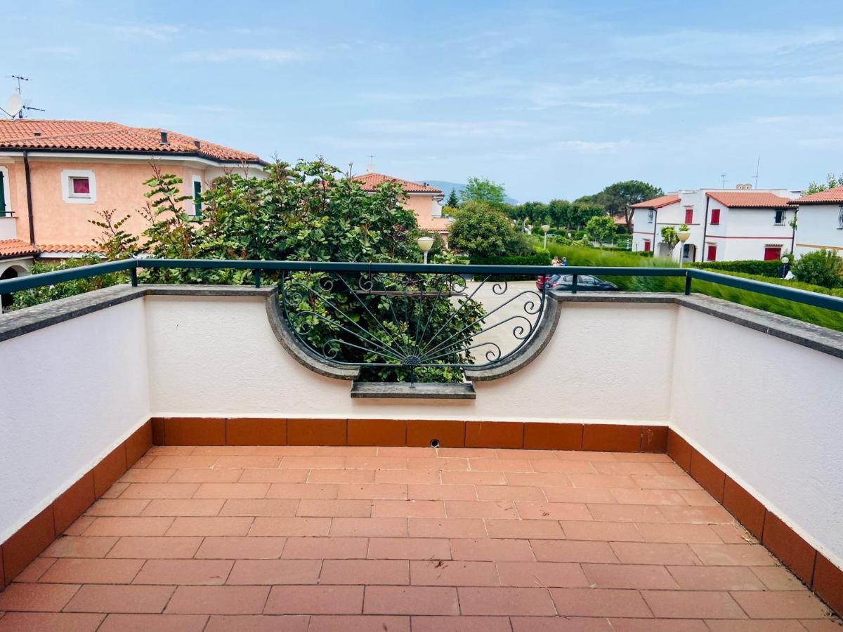 Villa Claudia A 400M Dal Mare Porto Recanati Extérieur photo